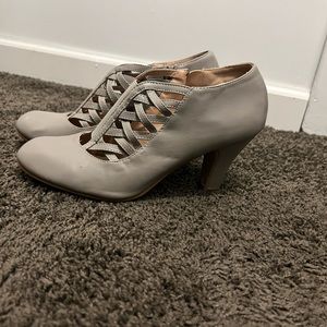 Women’s heels